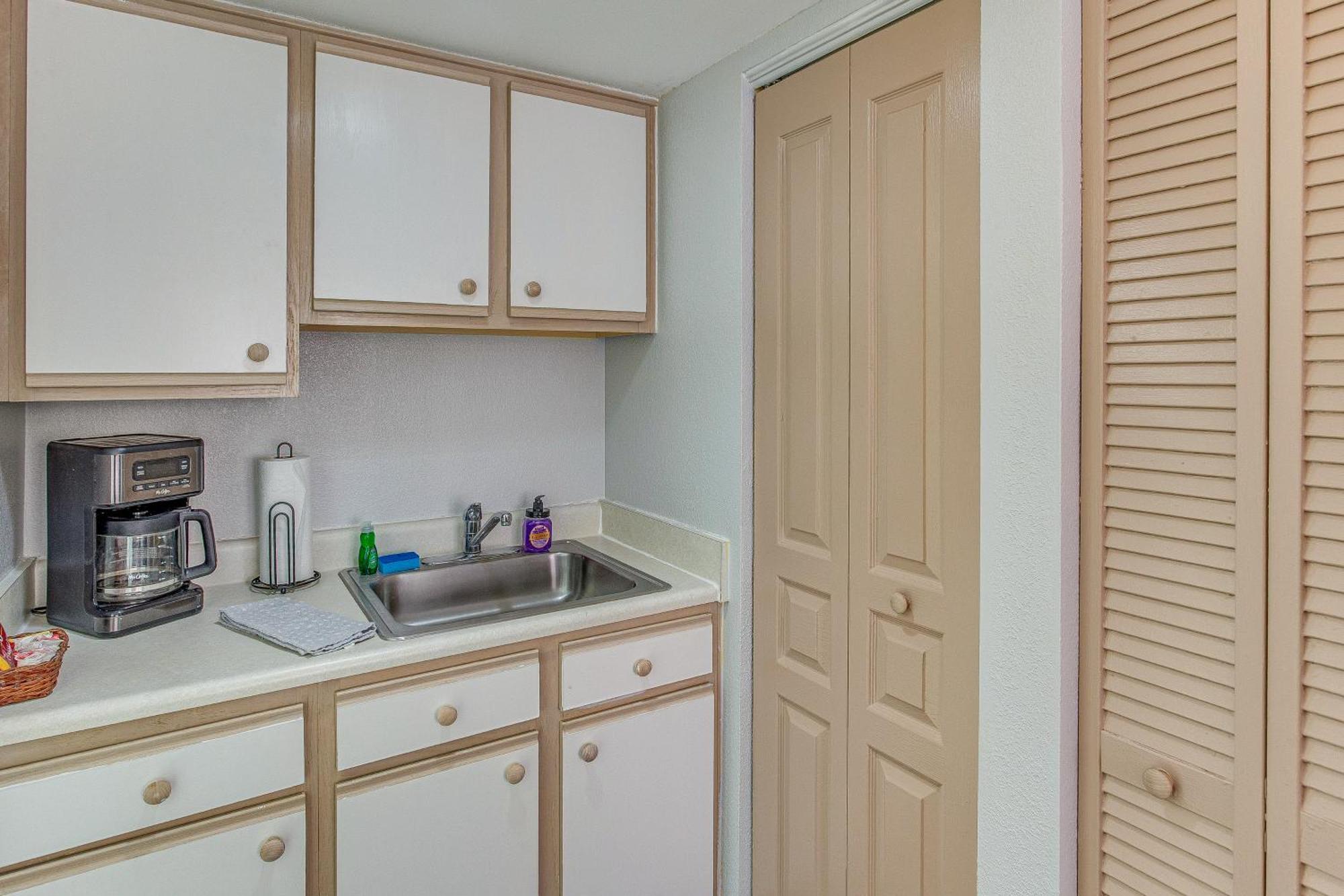 Bay Watch Resort Studio With Resort Amenities! Миртл-Бич Экстерьер фото